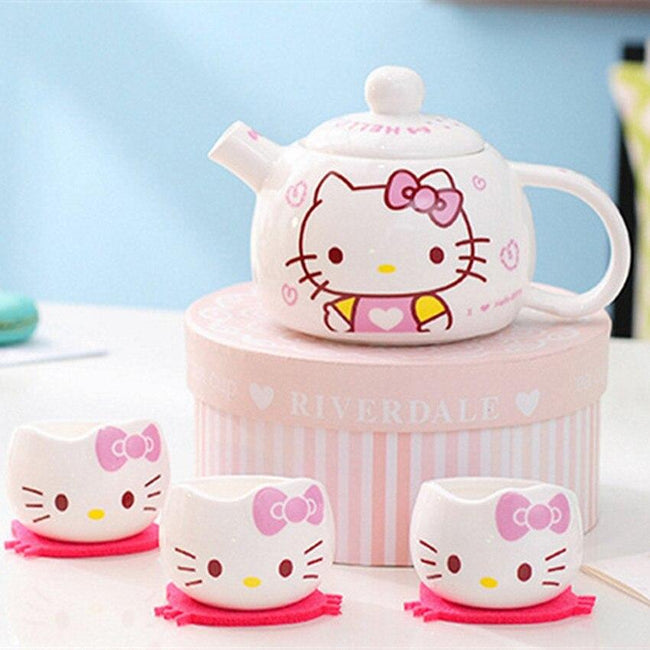Hello Kitty Teapot set